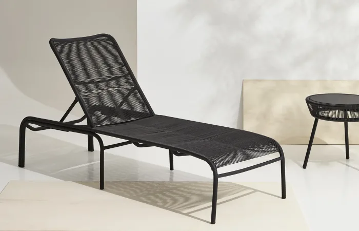 loop side table with sunlounger ls1