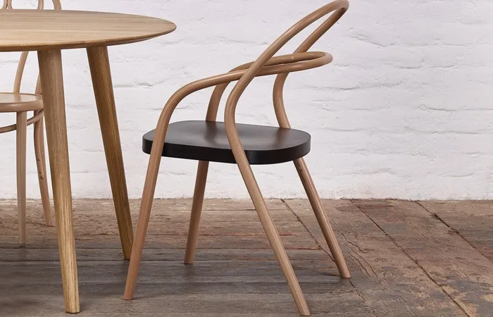 002 Chair beech with table 2