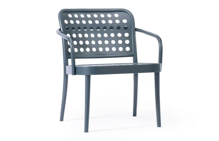 822 Lounge Armchair 1