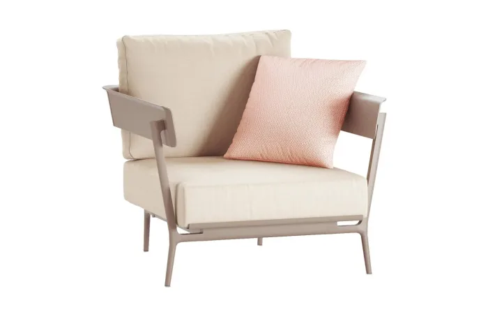 Aikana Armchair by fast 01