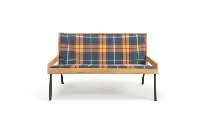 Allaperto MoutainTartan sofa3