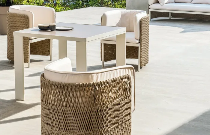 Esedra Dining Armchair with Esedra Dining Table