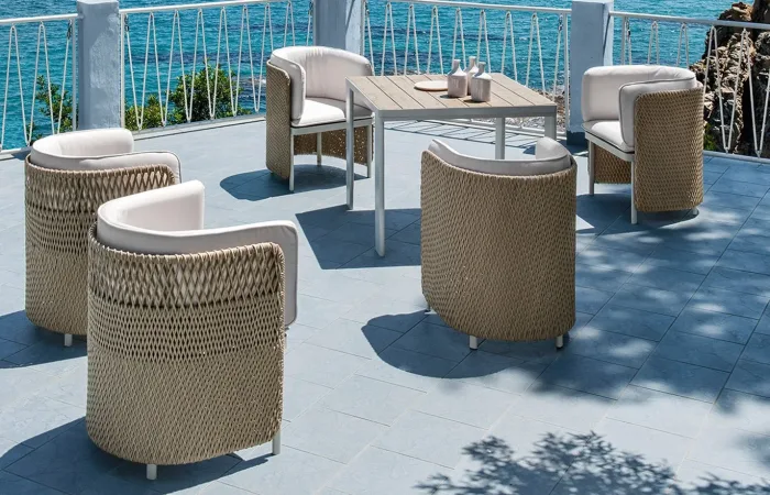Esedra Dining Armchair with Esedra Dining Table