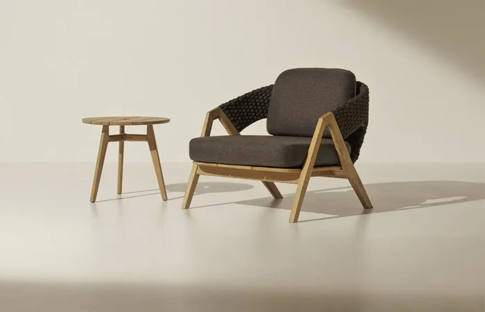 Knit Coffee Table Round with Knit Lounge Armchair