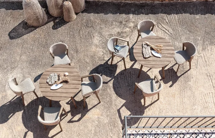 Knit round dining table ls2