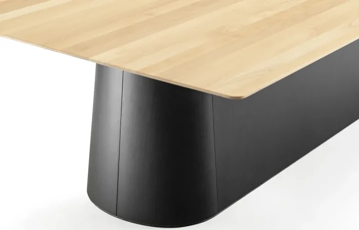 POV dining table 467 ls1