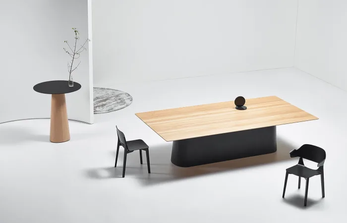 POV dining table 467 ls5