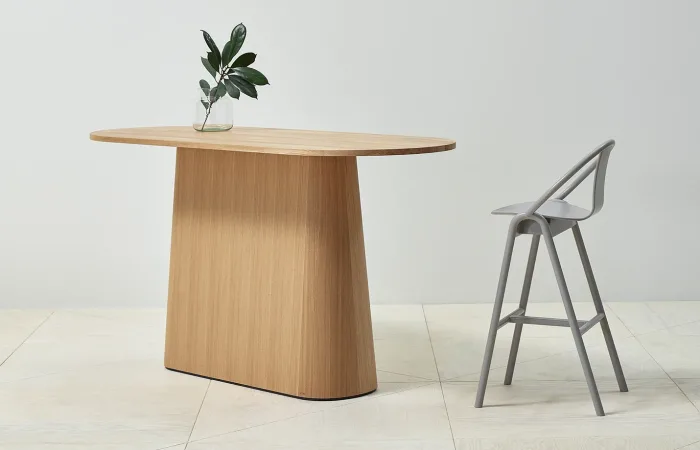 POV dining table 468 ls3