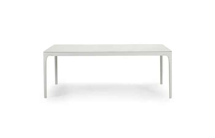 Play rectangualar dining table XL warmwhite 1