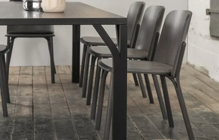 Split chair ls2