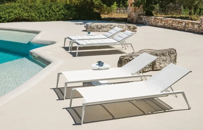 Ushuaia Sunlounger LS2
