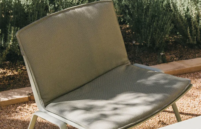 Zebra lounge chair02