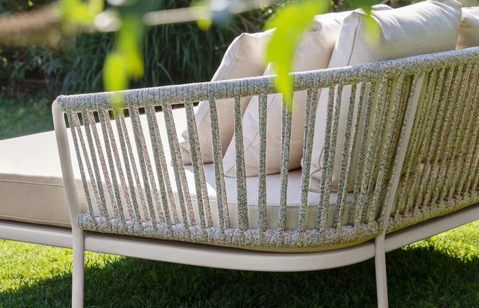 outdoor daybed Ria Fast 2